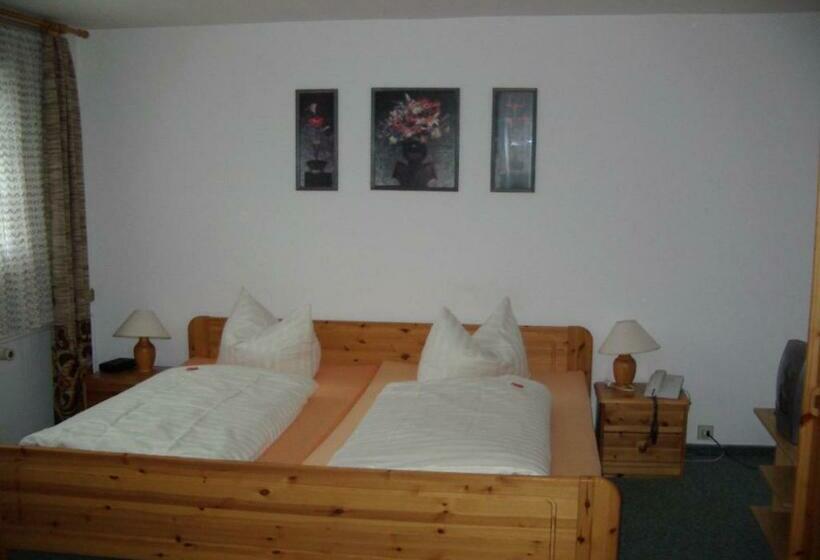 اتاق استاندارد, Waldeck In Todtnau