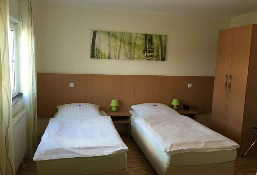 اتاق استاندارد, Pension Im Wirtshaus Himberg