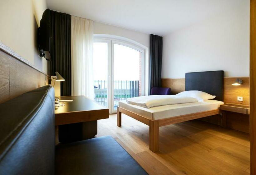 اتاق استاندارد یک نفره, Im Jaich Hotel Bremerhaven