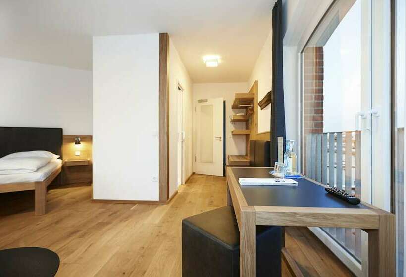 اتاق استاندارد یک نفره, Im Jaich Hotel Bremerhaven