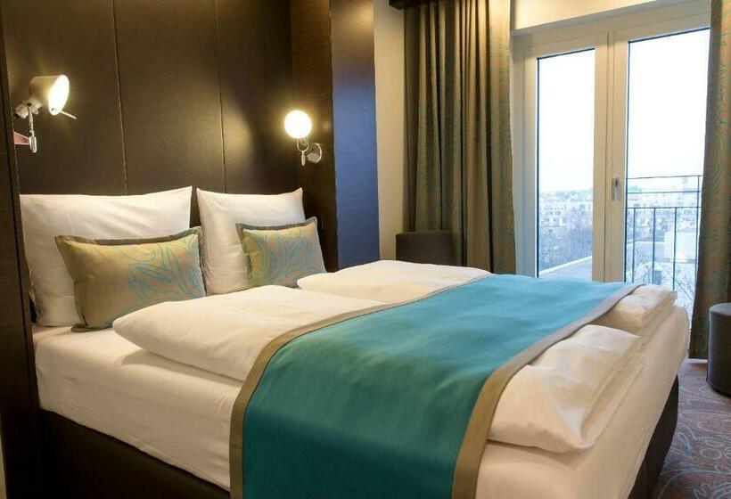 اتاق استاندارد با تخت بزرگ, Motel One München Olympia Gate