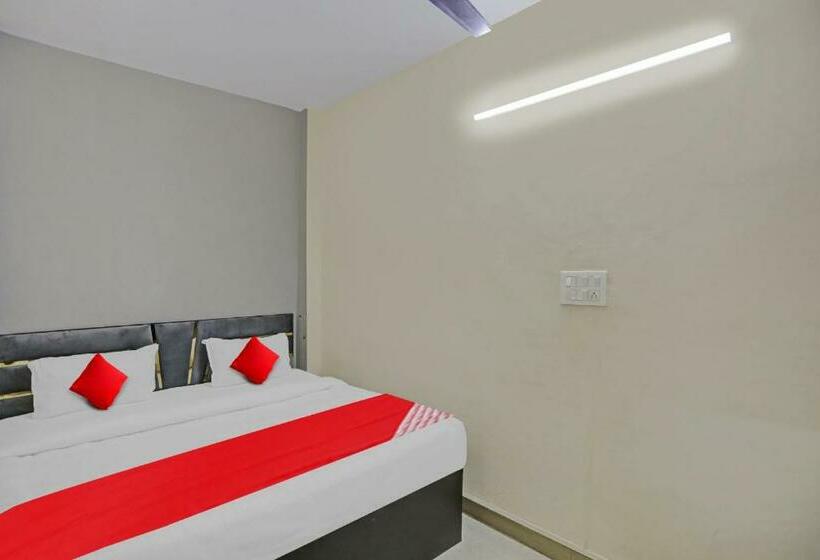 اتاق کلاسیک سه تخته, Flagship Hotel Delight In Near Worlds Of Wonder