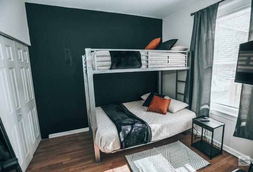 اتاق استاندارد, Stay 424 Hostel