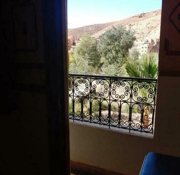 اتاق لوکس, L Etoile D Azur