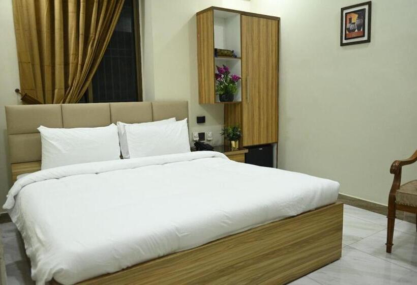 اتاق لوکس, Pearl Inn