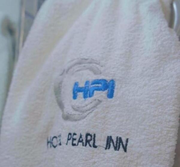 سوییت لوکس, Pearl Inn