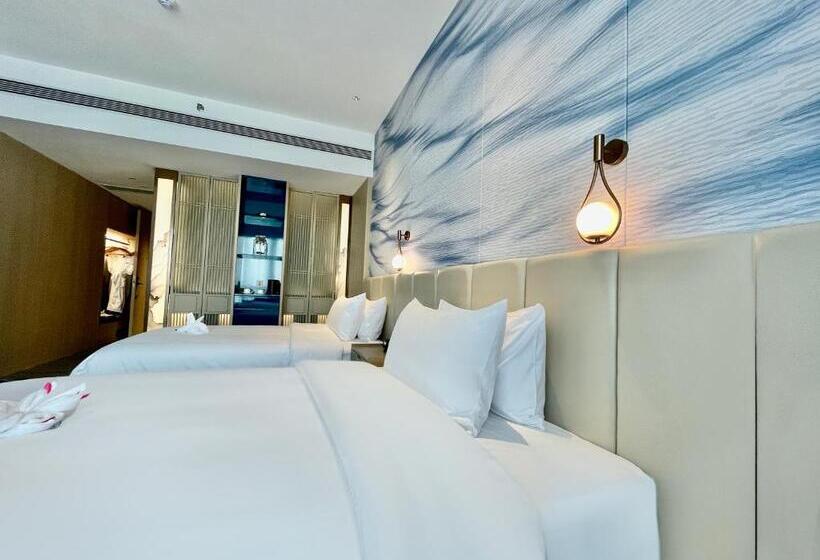 اتاق استاندارد با چشم‌انداز رودخانه, White Swan Vyv Hotel, Foshan