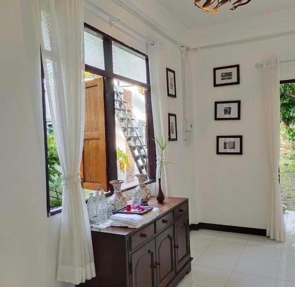 اتاق لوکس, Destiny Home Stay