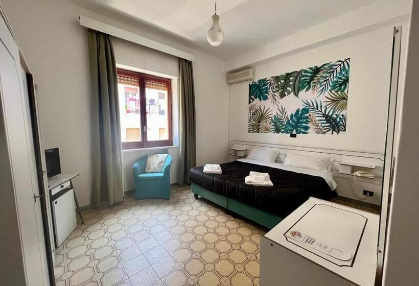 اتاق اکونومی, Tea Isola Dino   Hotel & Home   Praia A Mare