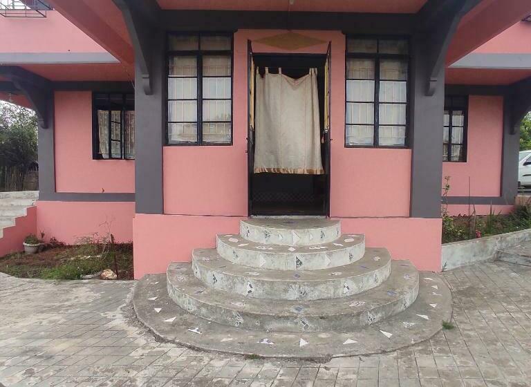 家庭间, D Cloud Guesthouse