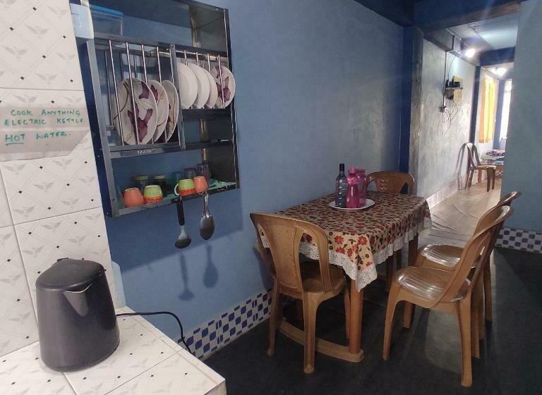 家庭间, D Cloud Guesthouse
