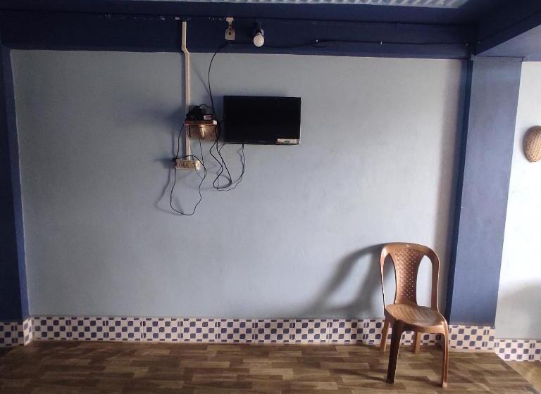 家庭间, D Cloud Guesthouse