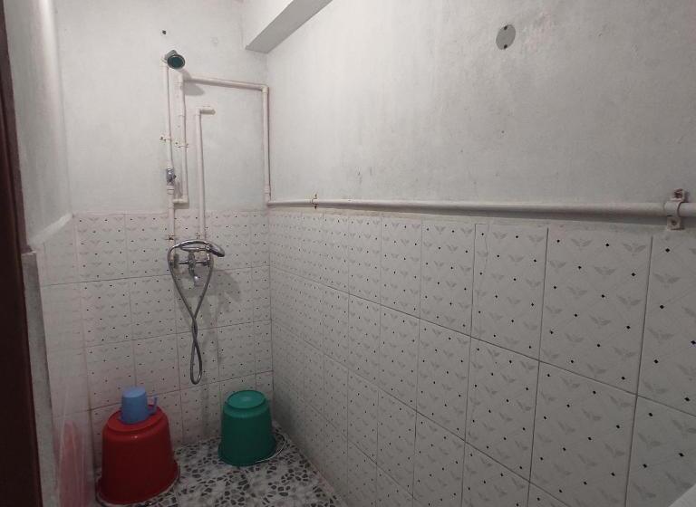 家庭间, D Cloud Guesthouse