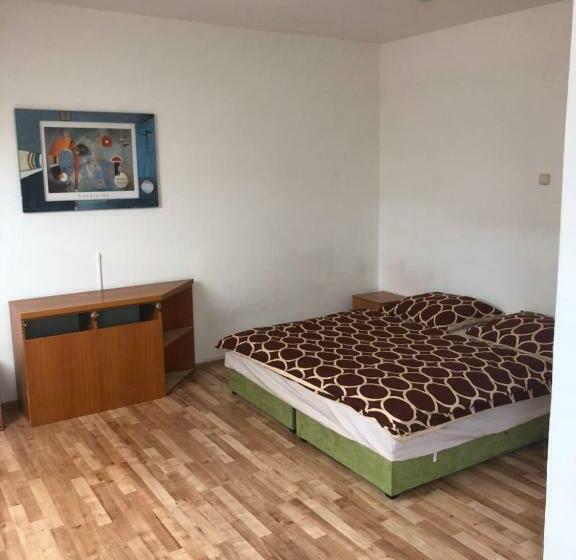 آپارتمان 1 خوابه, Penzión Dukát