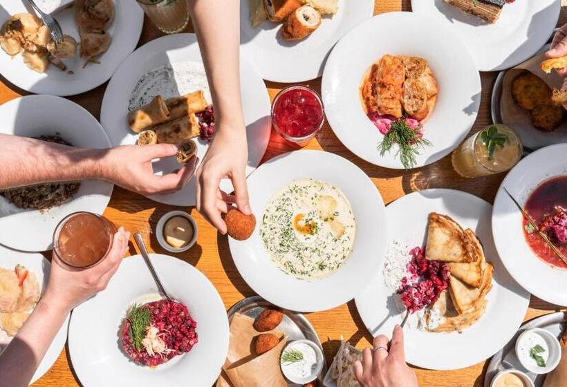 اتاق استاندارد چهار تخته, Grandhotel Sluchátko   Ex Zámecký