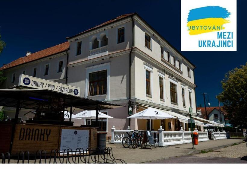 اتاق استاندارد سه نفره, Grandhotel Sluchátko   Ex Zámecký