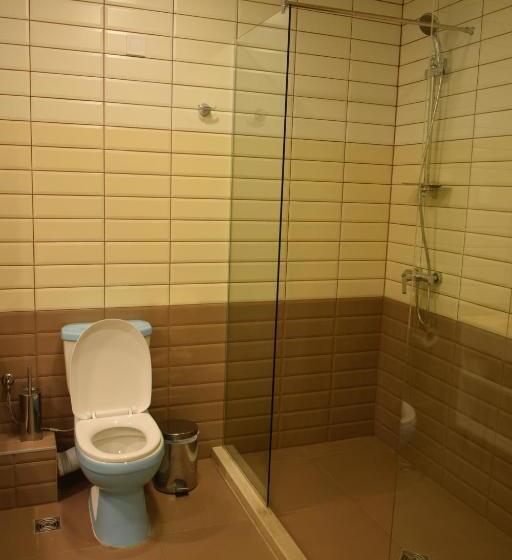 اتاق خانوادگی, Therma Camp And Pool In Therma Village   Free Parking & Free Beach
