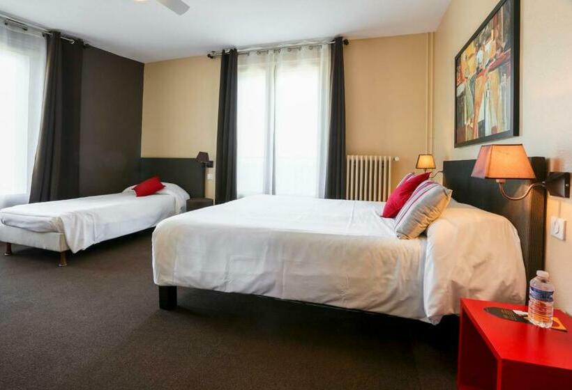 اتاق استاندارد سه نفره, Brit Hotel Terminus