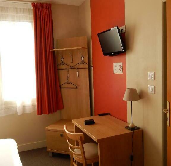 اتاق راحتی, Brit Hotel Terminus