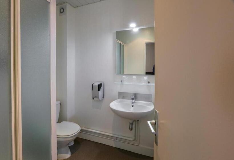 اتاق راحتی یک تخته, Brit Hotel Terminus