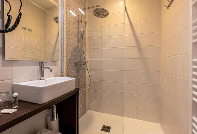 اتاق راحتی, Brit Hotel Europ Bergerac