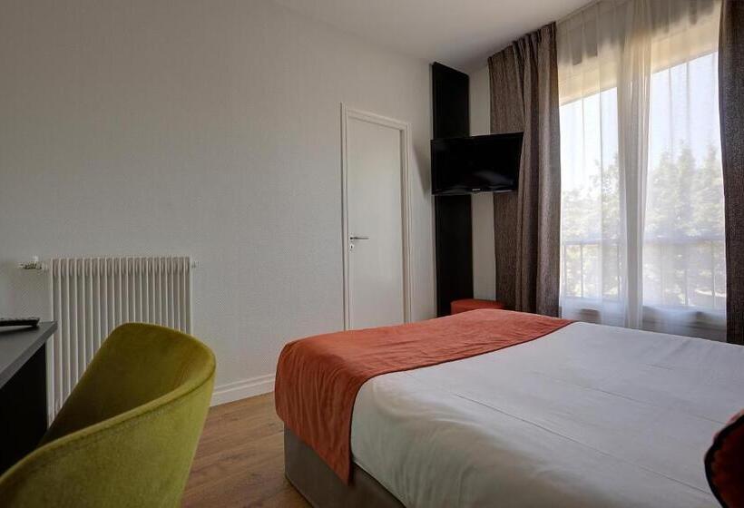 اتاق استاندارد چهار تخته, Brit Hotel Europ Bergerac