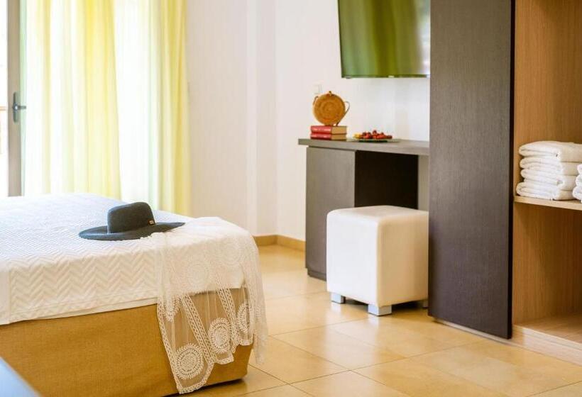 استودیوی استاندارد با چشم‌انداز دریا, 3aktes Suites & Studios