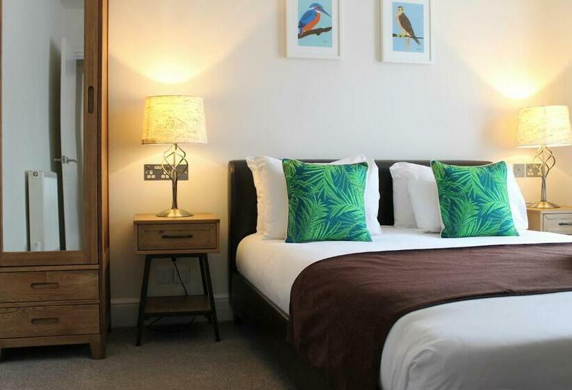 اتاق استاندارد با اتاق نشیمن, Andover House Hotel & Restaurant   Adults Only