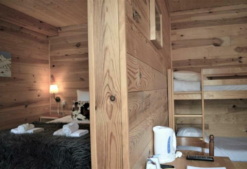 اتاق خانوادگی, Chalet Saint Bernard
