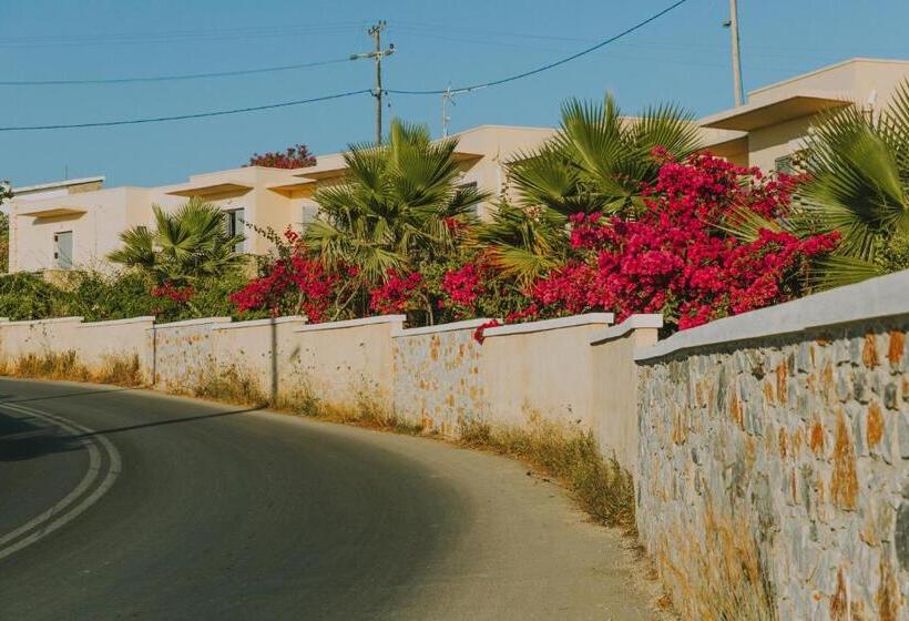 سوییت با چشم‌انداز دریا, Creta Vitalis