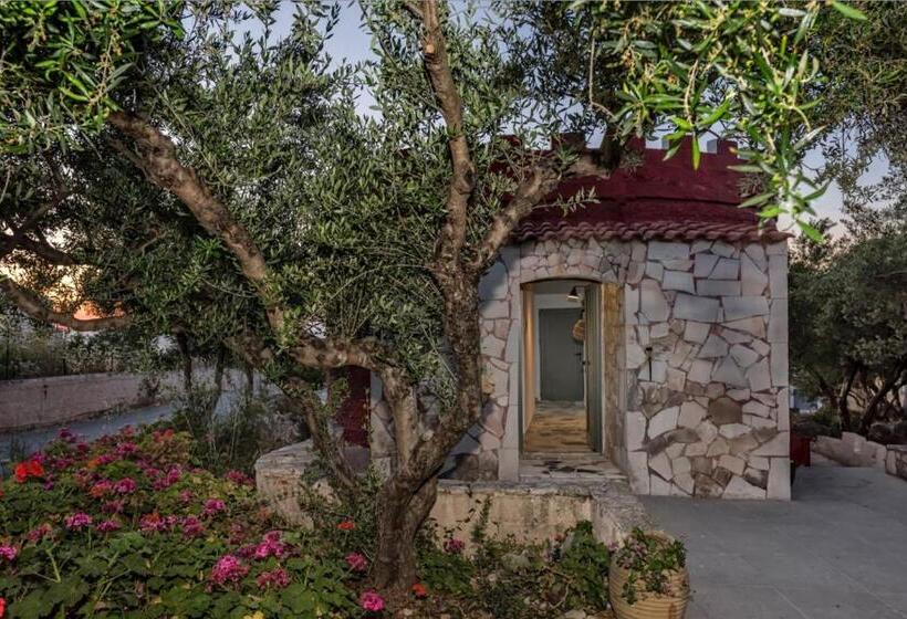 سوییت سوپریور با چشم‌انداز دریا, Creta Vitalis