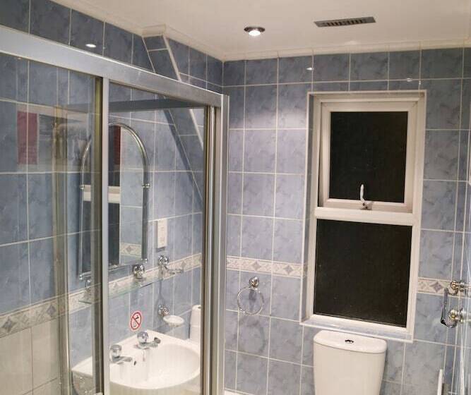اتاق استاندارد, Croft