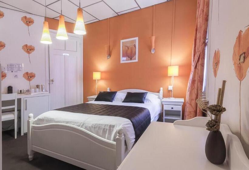 اتاق استاندارد چهار تخته, Du Moulin D Or