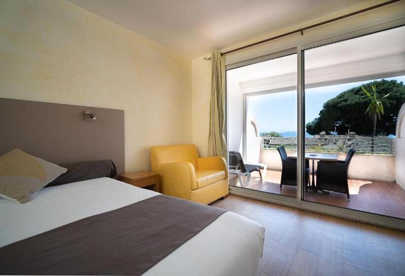 Полулюкс Вид на Море, Hôtel Beau Soleil
