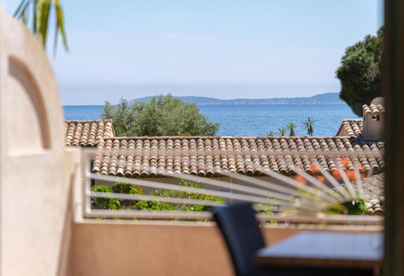 Полулюкс Вид на Море, Hôtel Beau Soleil