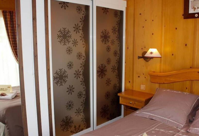 اتاق استاندارد, Hôtel Macchi Restaurant & Spa