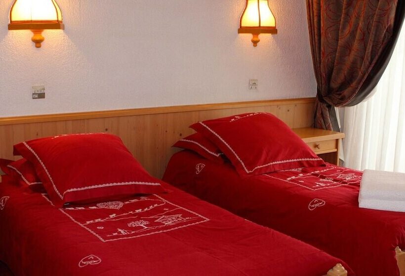 اتاق خانوادگی, Hôtel Macchi Restaurant & Spa