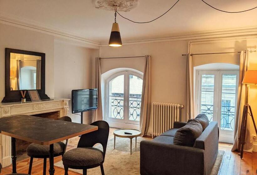آپارتمان 1 خوابه, L Apparthôtel Particulier Bordeaux