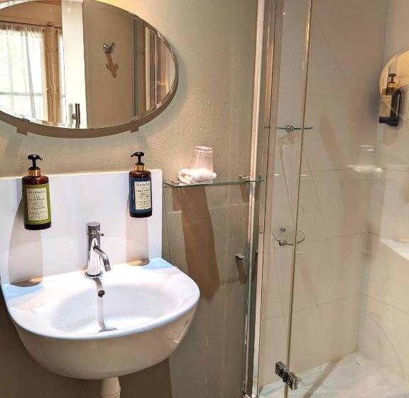 اتاق استاندارد یک نفره, L Apparthôtel Particulier Bordeaux