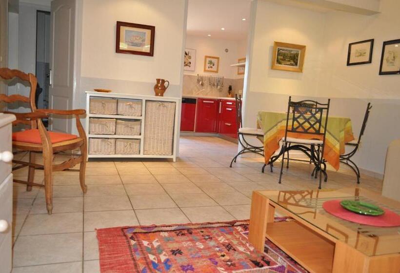 Suite with Terrace, La Bégude Du Pascouren