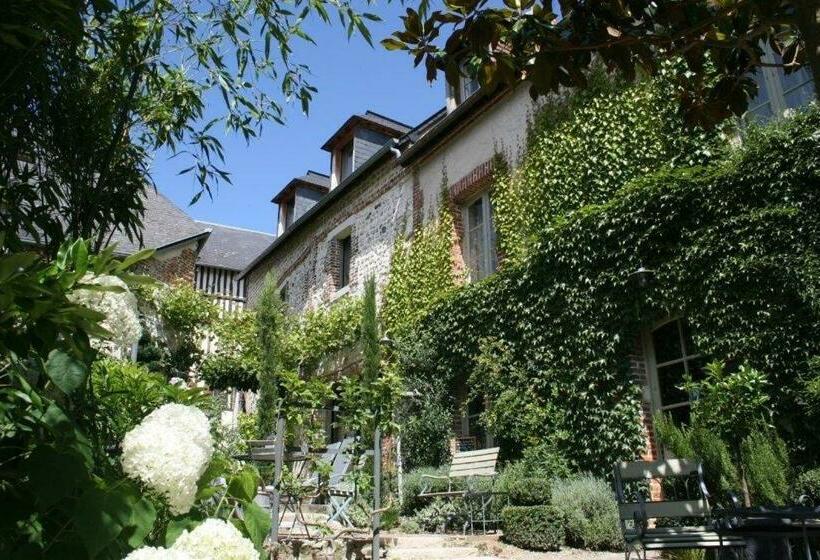 سوییت, La Cour Sainte Catherine Demeure De Charme