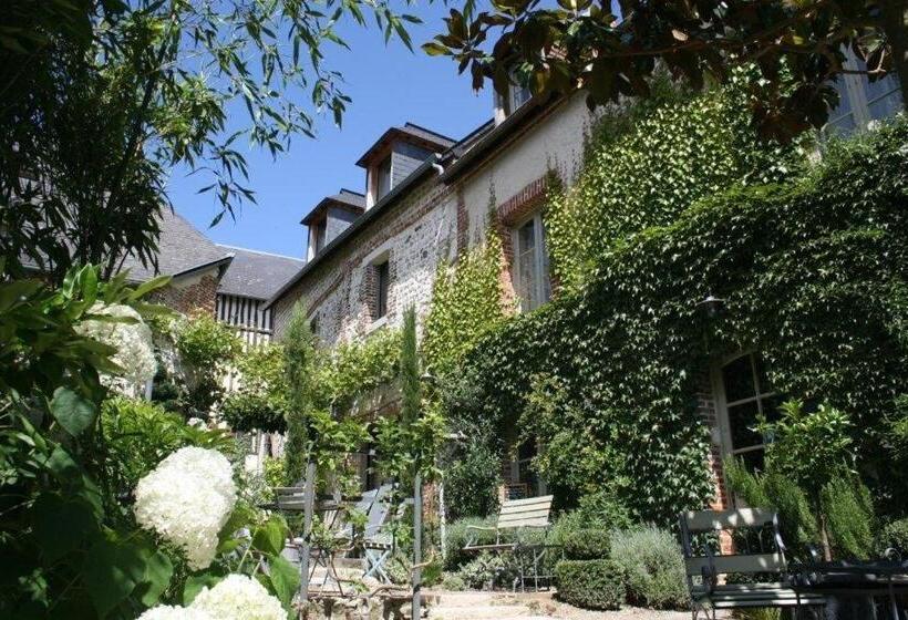 سوییت لوکس, La Cour Sainte Catherine Demeure De Charme
