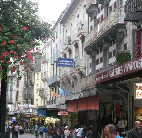 استودیو استاندارد با بالکن, Au Berceau De Bernadette