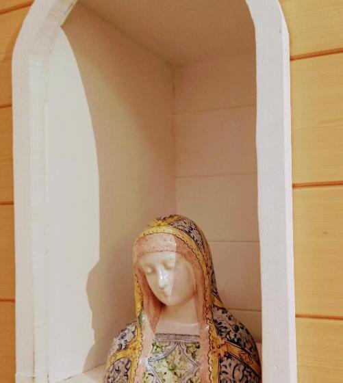 استودیو استاندارد با بالکن, Au Berceau De Bernadette