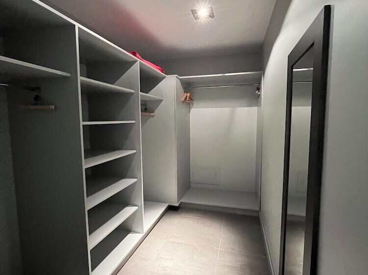 سوییت با چشم‌انداز باغ, Villa Choriekin Lafitenia Resort