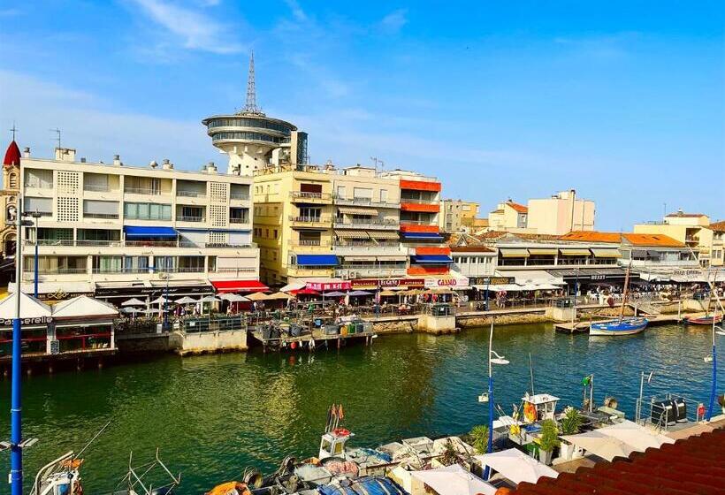 اتاق استاندارد چهار تخته, Hôtel Les 4 éléments
