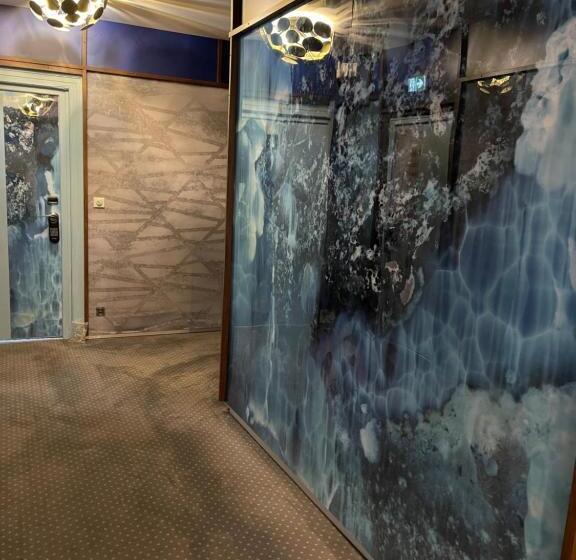 اتاق استاندارد چهار تخته, Hôtel Les 4 éléments