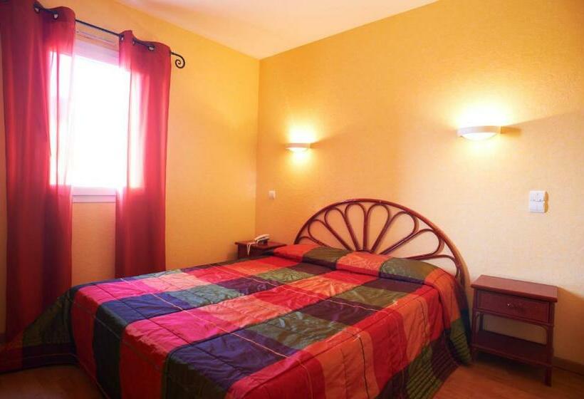 اتاق استاندارد یک نفره, Relais De La Grange
