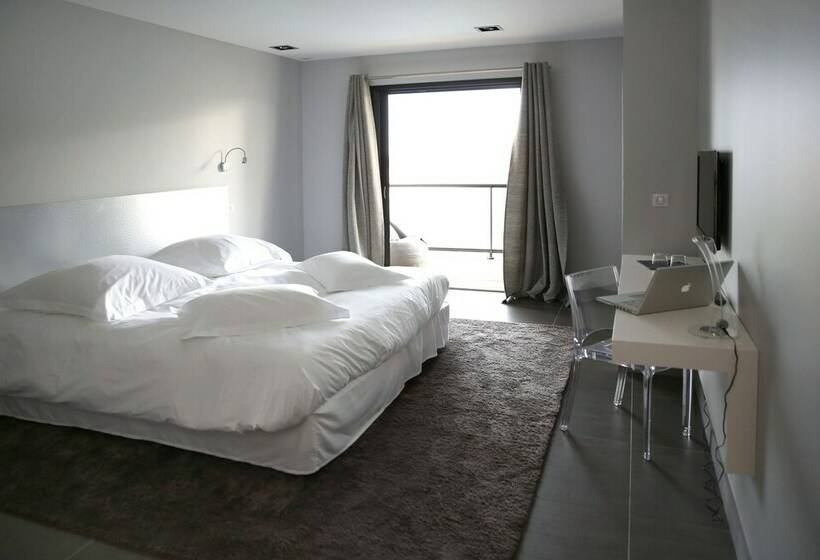 اتاق استاندارد با چشم‌انداز دریا, Villa Choriekin Lafitenia Resort