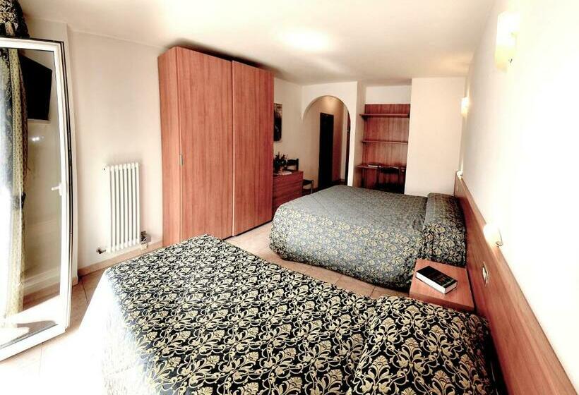 اتاق استاندارد سه نفره, Alpen